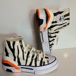 High top zebra converse | size 6 | excellent